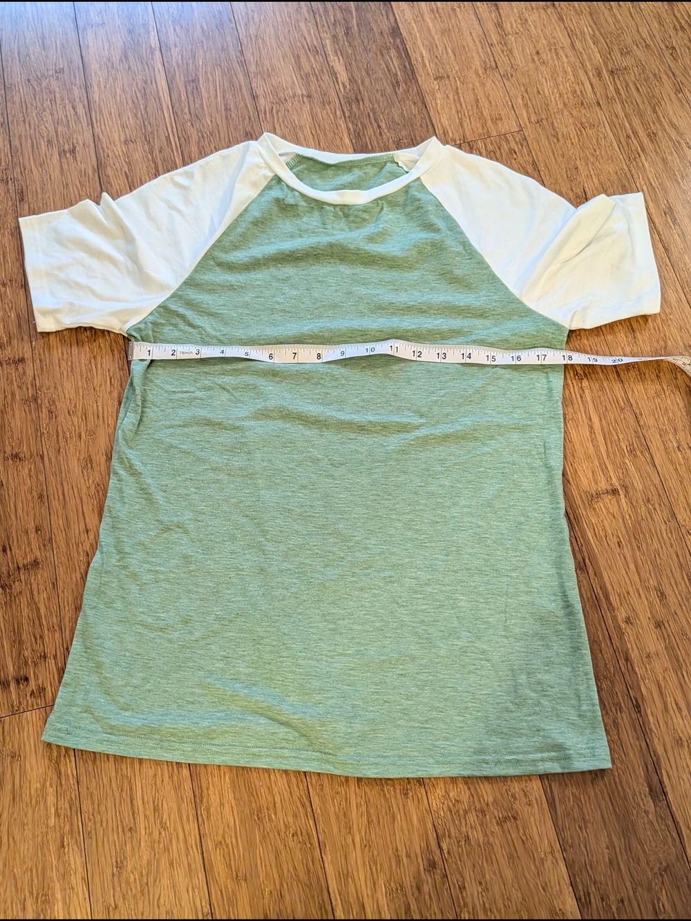 Raglan Tee in Green and White